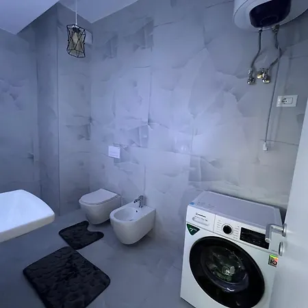 Lägenhet Richi's Ii *